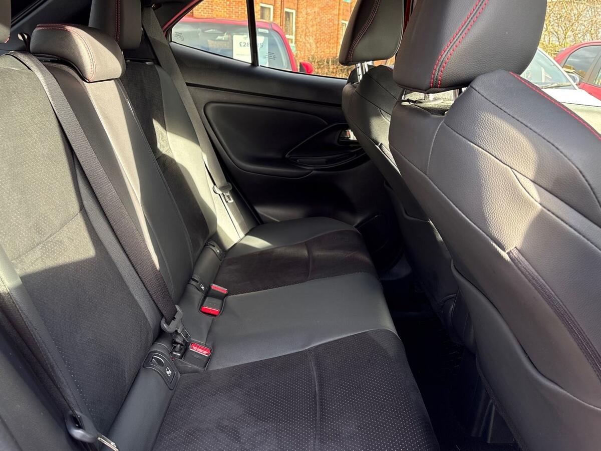 Used Toyota Yaris Cross 2023 for sale - 77280631: Photo 18