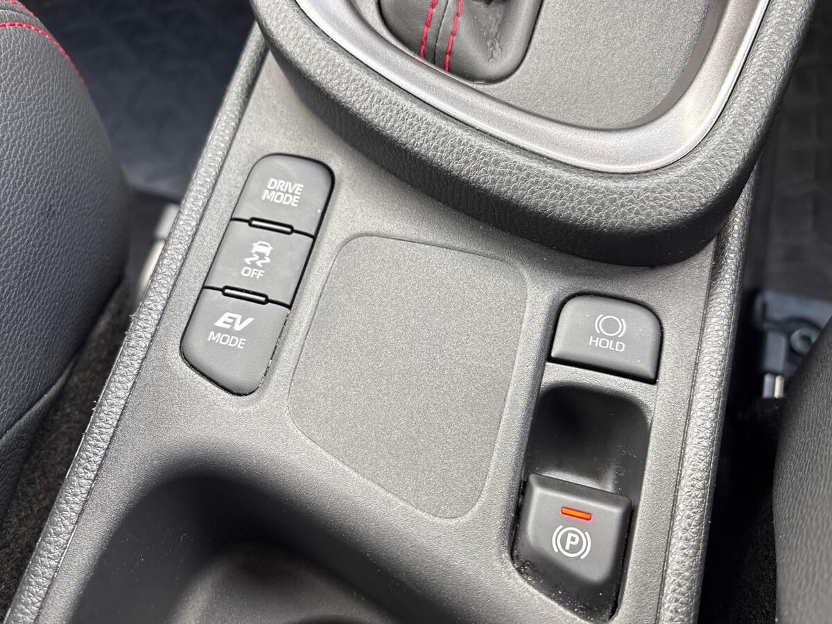 Used Toyota Yaris Cross 2023 for sale - 77280631: Photo 19