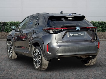 Used Toyota Yaris 2024 for sale - 78008562: Photo