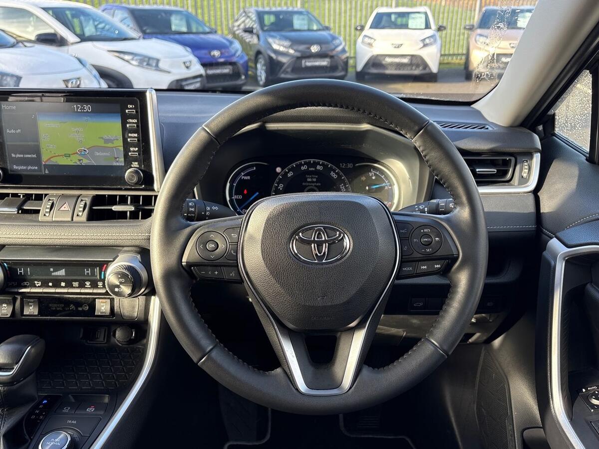 Used Toyota RAV4 2022 for sale - 77060087: Photo 9