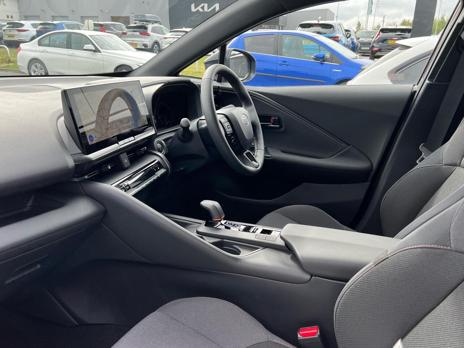 Used Toyota C-HR 2024 for sale - 76033204: Photo 10