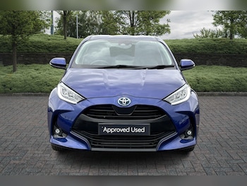 Used Toyota Yaris 2020 for sale - 78990104: Photo