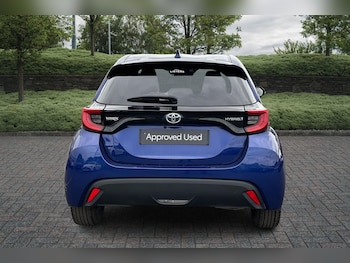 Used Toyota Yaris 2020 for sale - 78990104: Photo