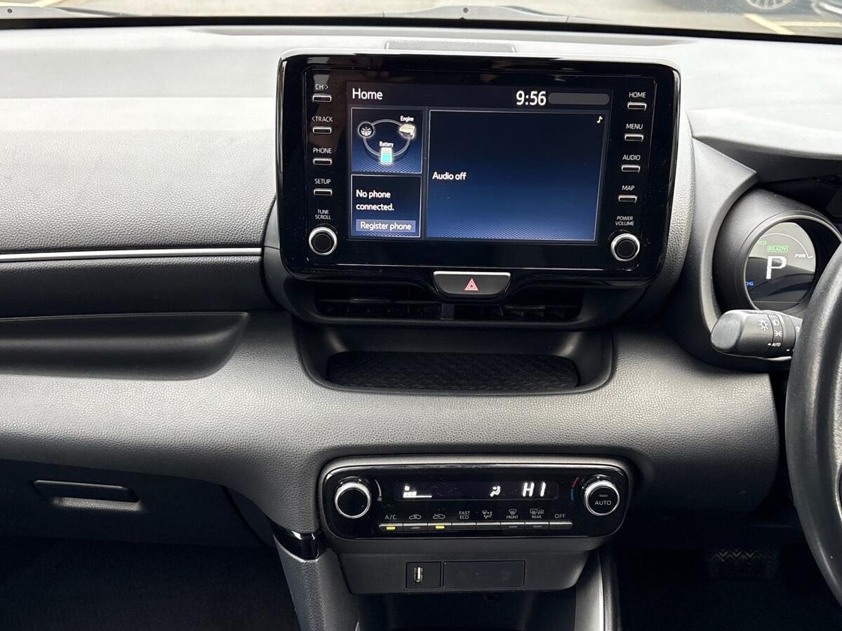 Used Toyota Yaris 2020 for sale - 76800473: Photo 10