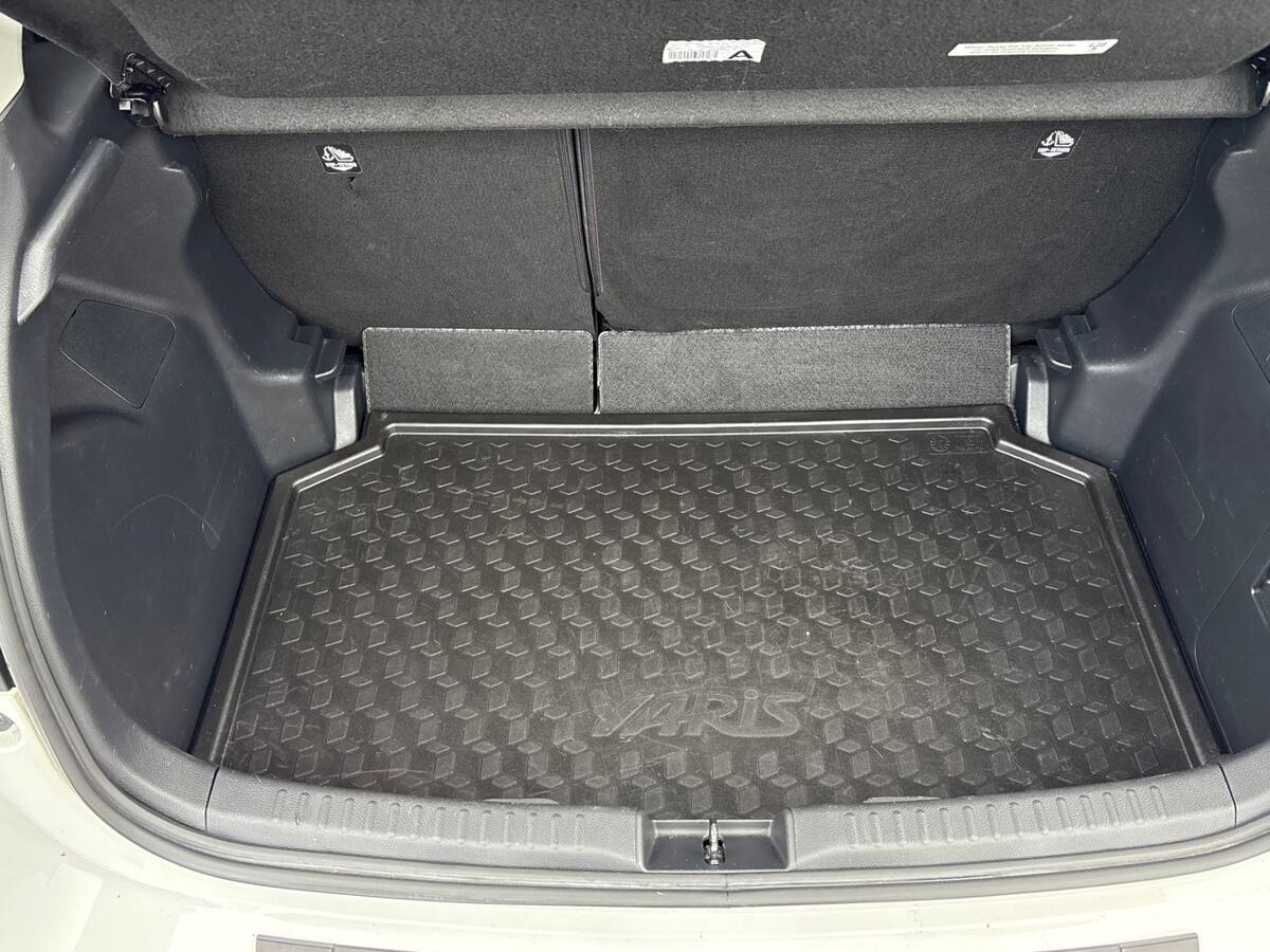 Used Toyota Yaris 2020 for sale - 76800473: Photo 17