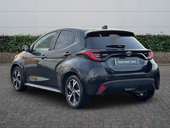 Used Toyota Yaris 2024 for sale - 77157532: Photo