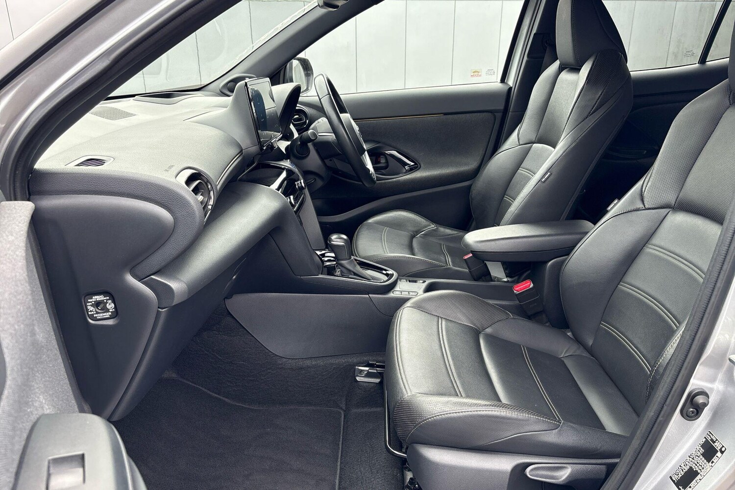Used Toyota Yaris 2022 for sale - 76139678: Photo 42