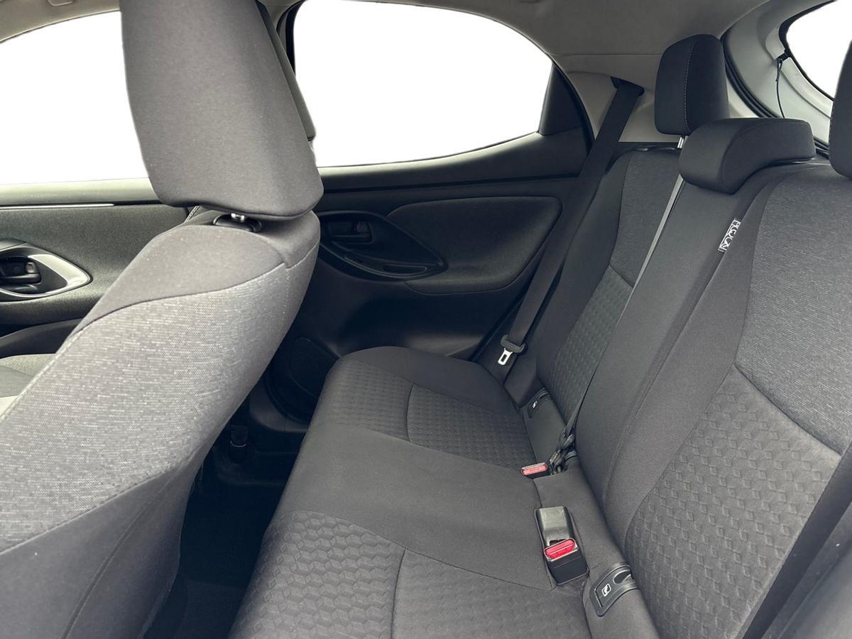 Used Toyota Yaris 2020 for sale - 76937260: Photo 15