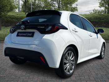 Used Toyota Yaris 2023 for sale - 75226958: Photo