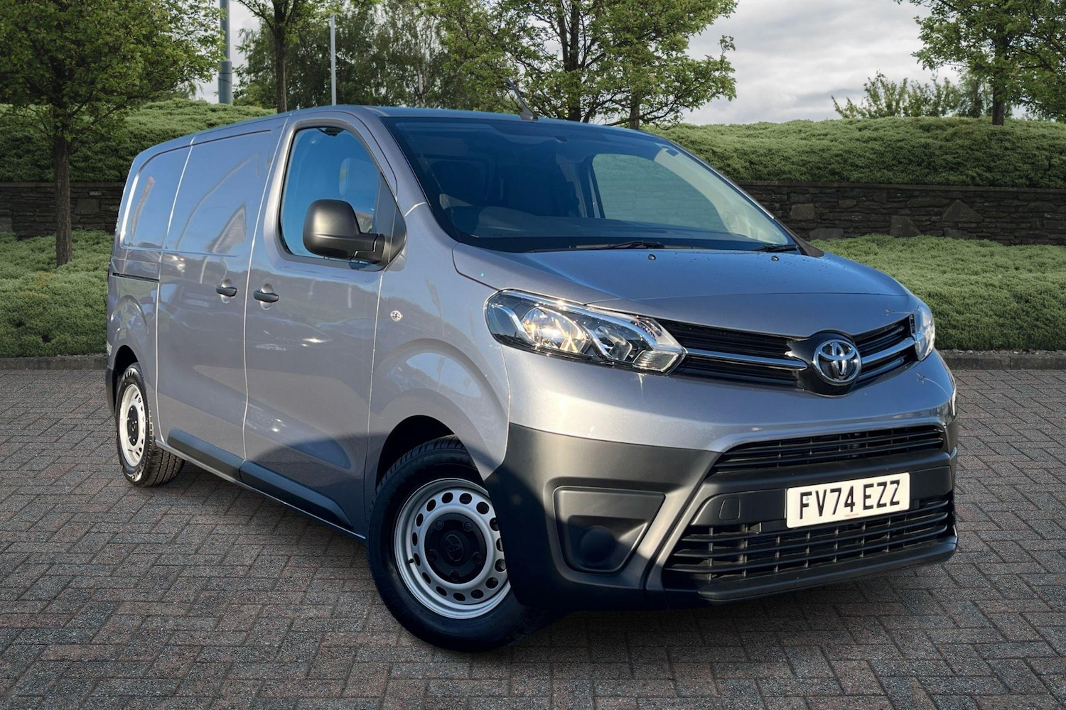 Used Toyota ProAce 2024 for sale - 76730795: Photo 1