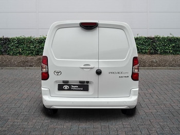 Used Toyota ProAce 2025 for sale - 77725120: Photo