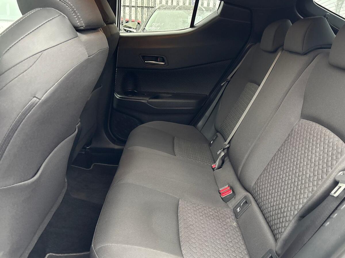 Used Toyota C-HR 2023 for sale - 77013641: Photo 14