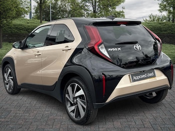 Used Toyota Aygo X 2023 for sale - 76139803: Photo 4