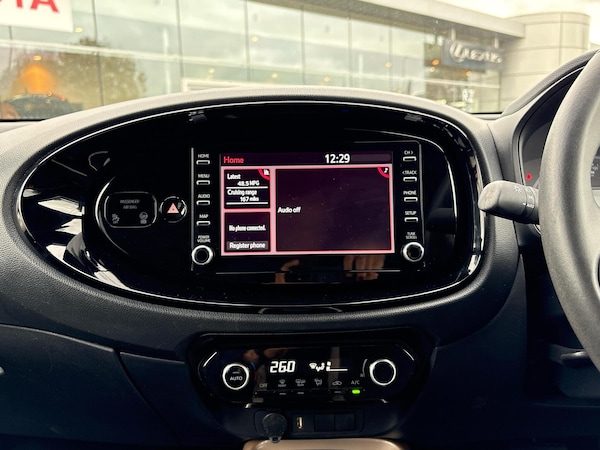 Used Toyota Aygo X 2023 for sale - 76139803: Photo 8
