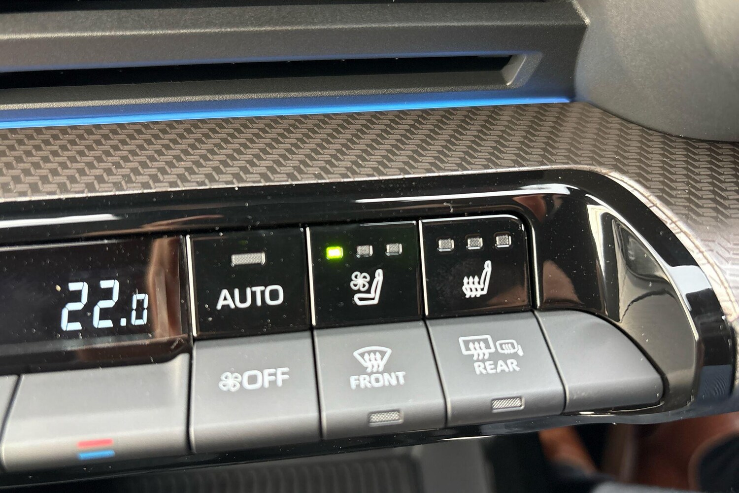 Used Toyota Prius 2025 for sale - 77672836: Photo 12