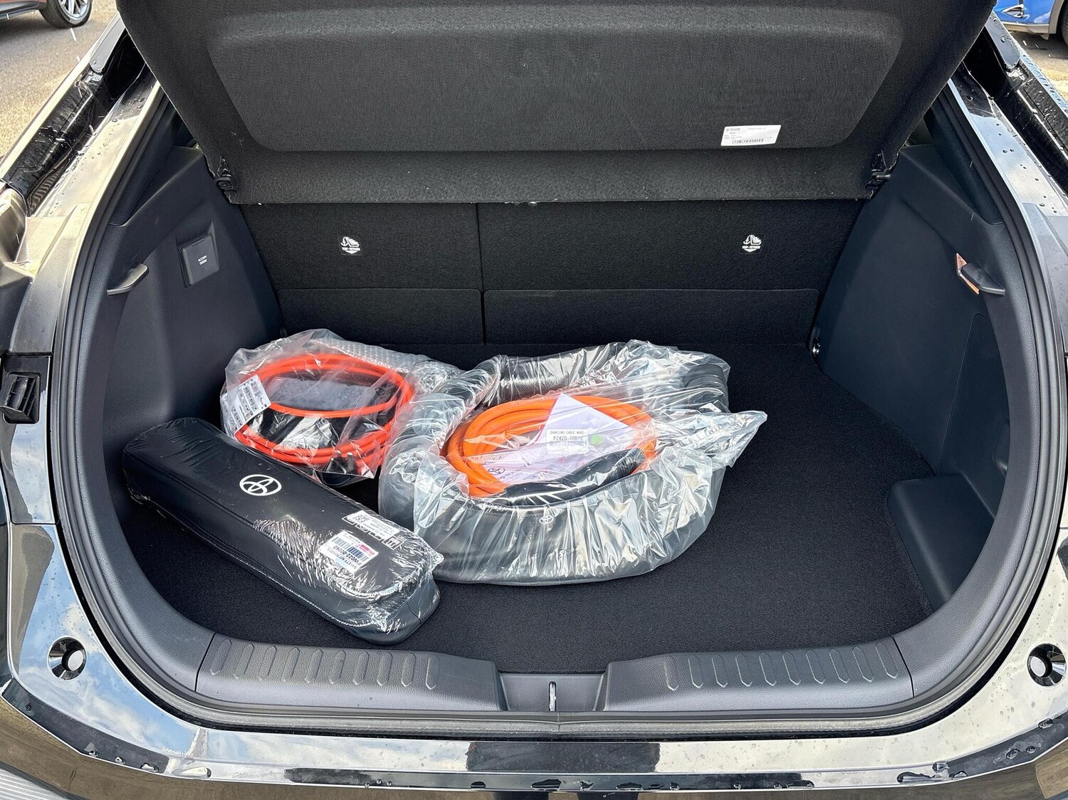 Used Toyota C-HR 2025 for sale - 76635395: Photo 14