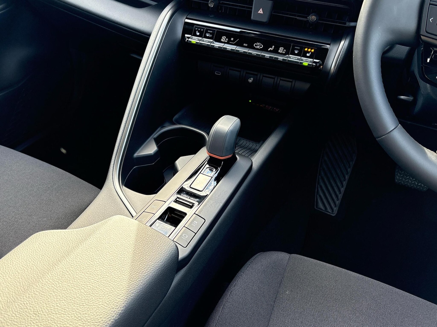 Used Toyota C-HR 2025 for sale - 76635395: Photo 22