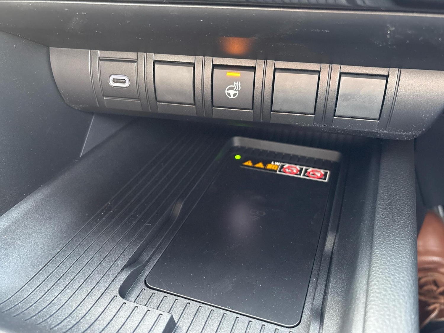 Used Toyota C-HR 2025 for sale - 76635395: Photo 24