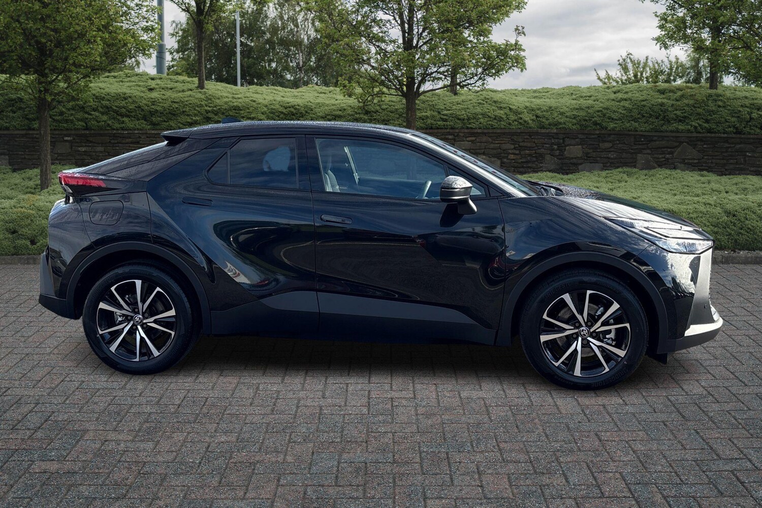 Used Toyota C-HR 2025 for sale - 76635395: Photo 41