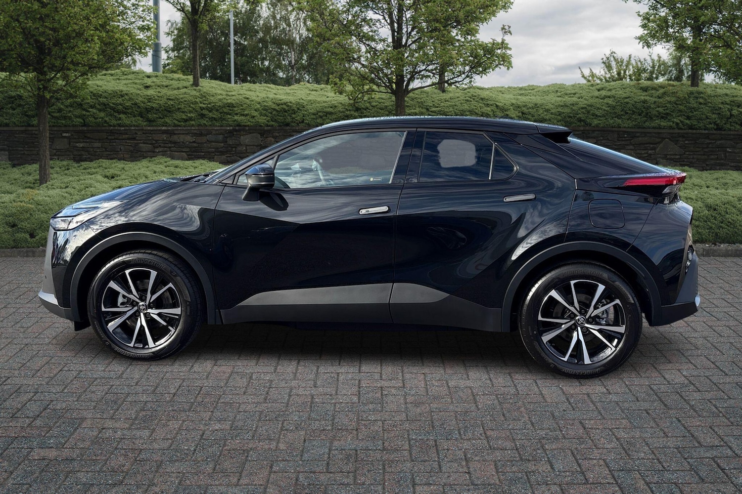 Used Toyota C-HR 2025 for sale - 76635395: Photo 42