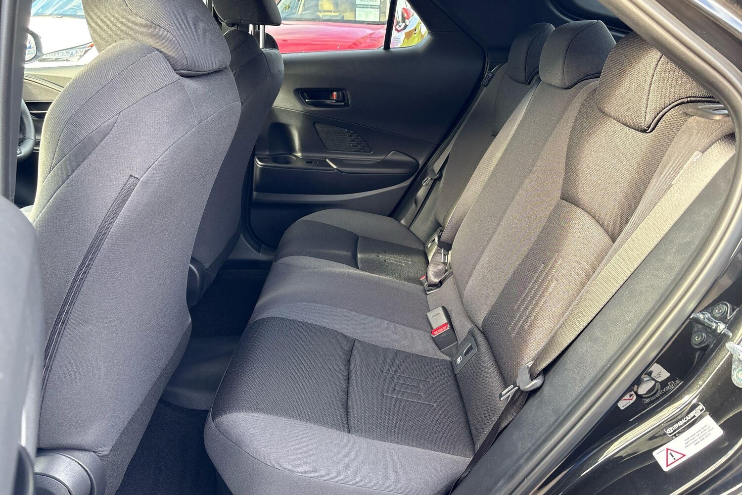 Used Toyota C-HR 2025 for sale - 76635395: Photo 46