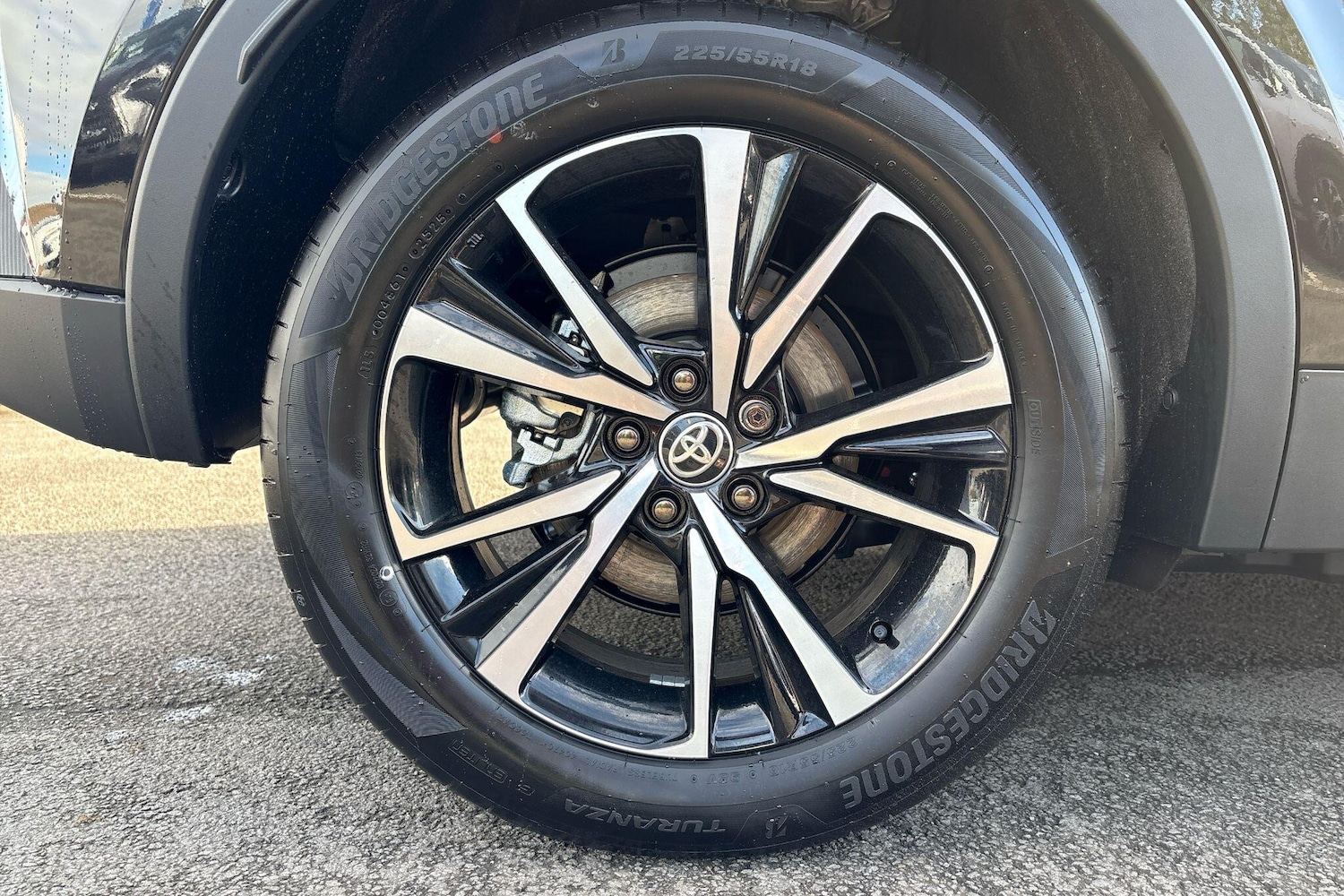 Used Toyota C-HR 2025 for sale - 76635395: Photo 49