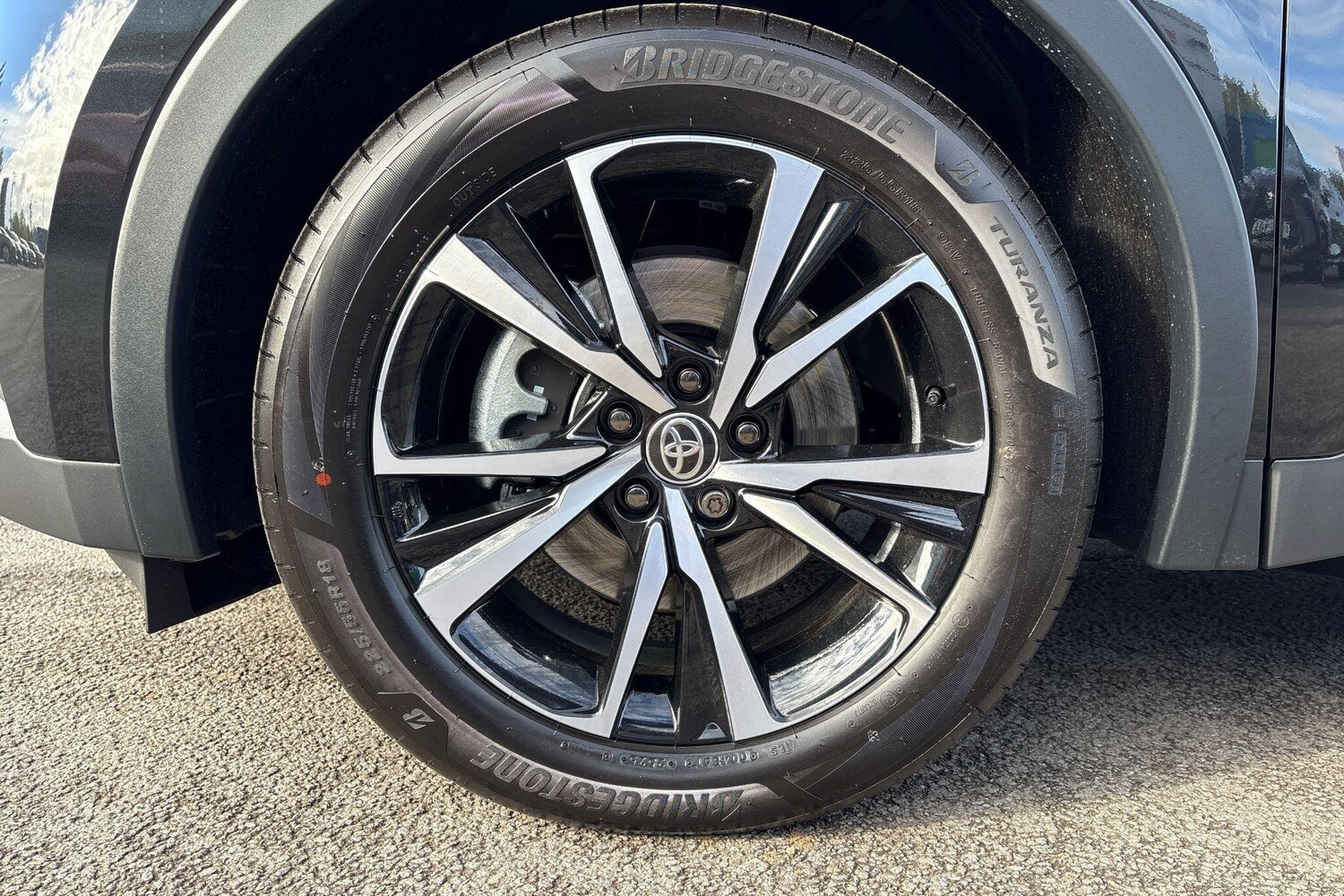 Used Toyota C-HR 2025 for sale - 76635395: Photo 50