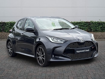 Used Toyota Yaris 2024 for sale - 79485518: Photo
