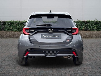 Used Toyota Yaris 2024 for sale - 79485518: Photo