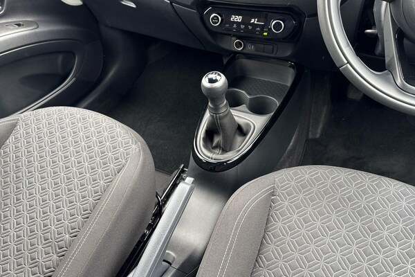 Used Toyota Aygo X 2024 for sale - 76139696: Photo 30