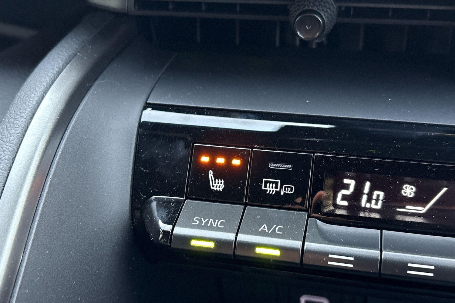 Used Toyota C-HR 2025 for sale - 76486677: Photo 40