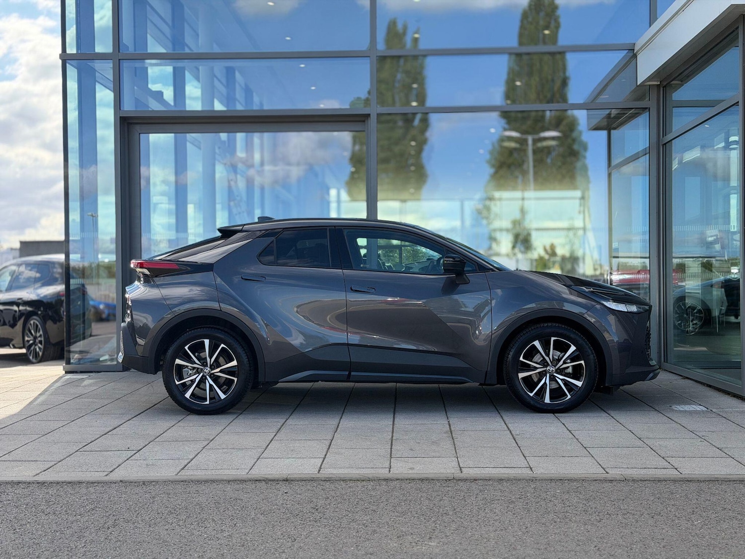 Used Toyota C-HR 2025 for sale - 76730667: Photo 7