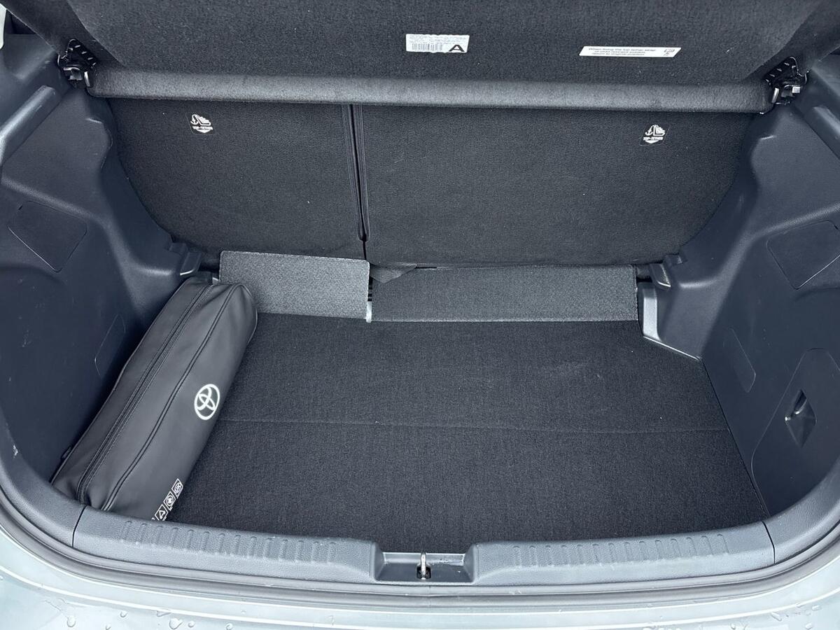 Used Toyota Yaris 2023 for sale - 77021763: Photo 10