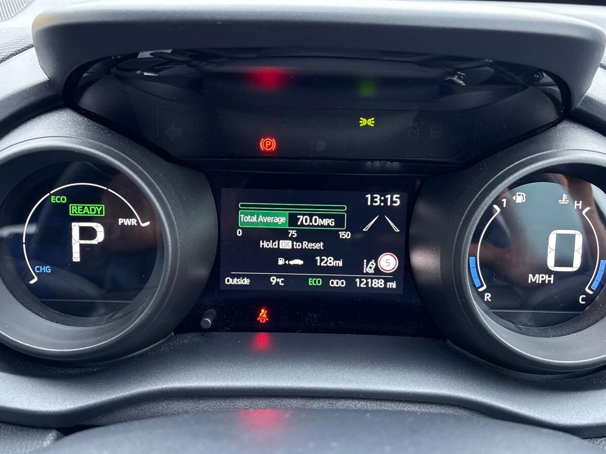 Used Toyota Yaris 2023 for sale - 77021763: Photo 19