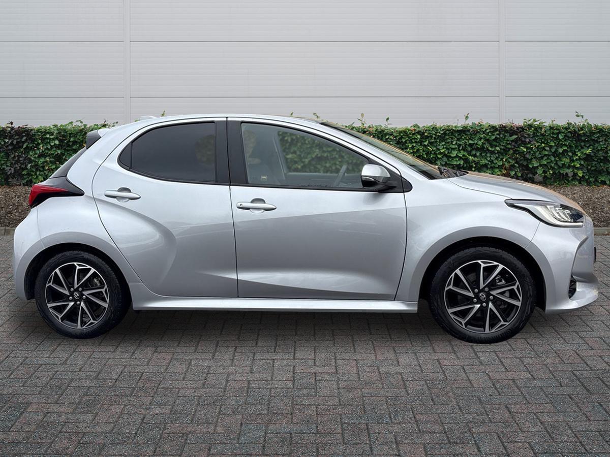 Used Toyota Yaris 2023 for sale - 77021763: Photo 5