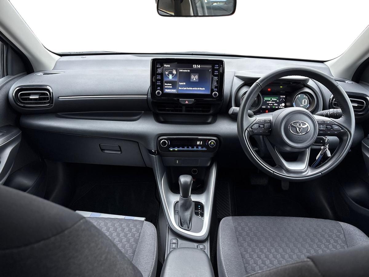 Used Toyota Yaris 2023 for sale - 77021763: Photo 8