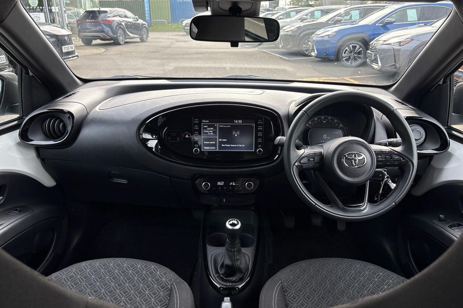 Used Toyota Aygo X 2023 for sale - 76073802: Photo 29