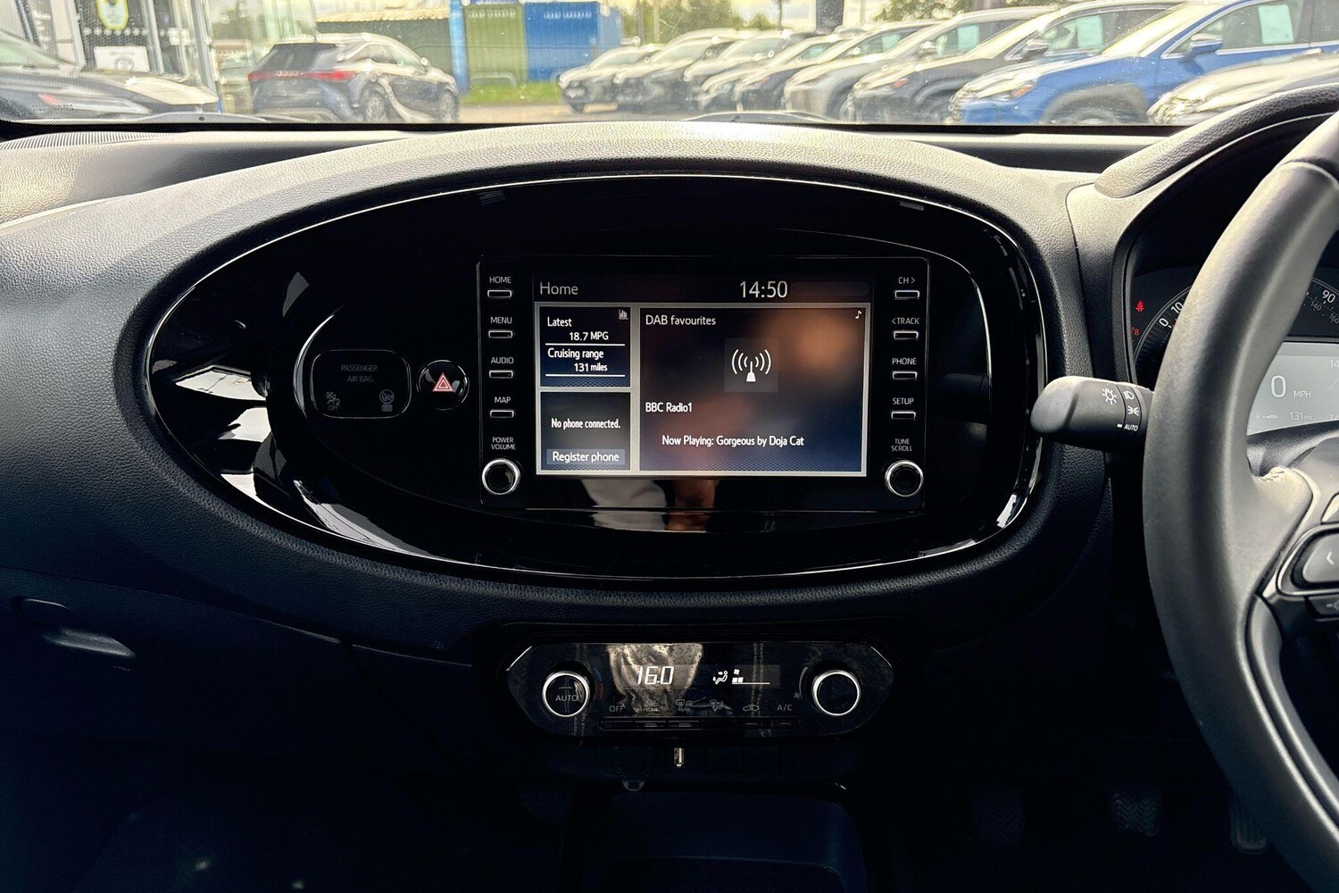 Used Toyota Aygo X 2023 for sale - 76073802: Photo 32