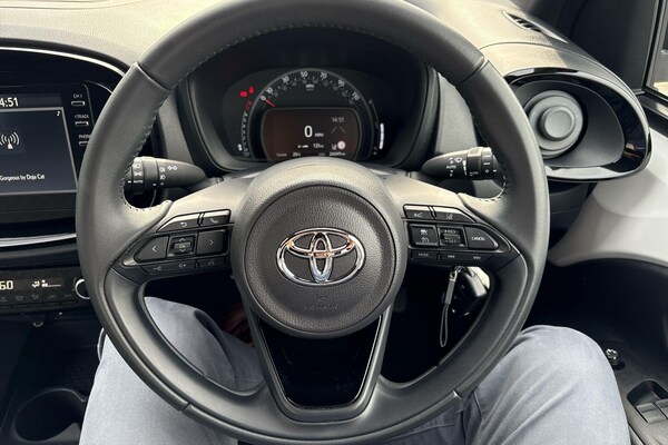 Used Toyota Aygo X 2023 for sale - 76073802: Photo 34