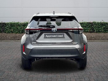 Used Toyota Yaris 2023 for sale - 77157561: Photo