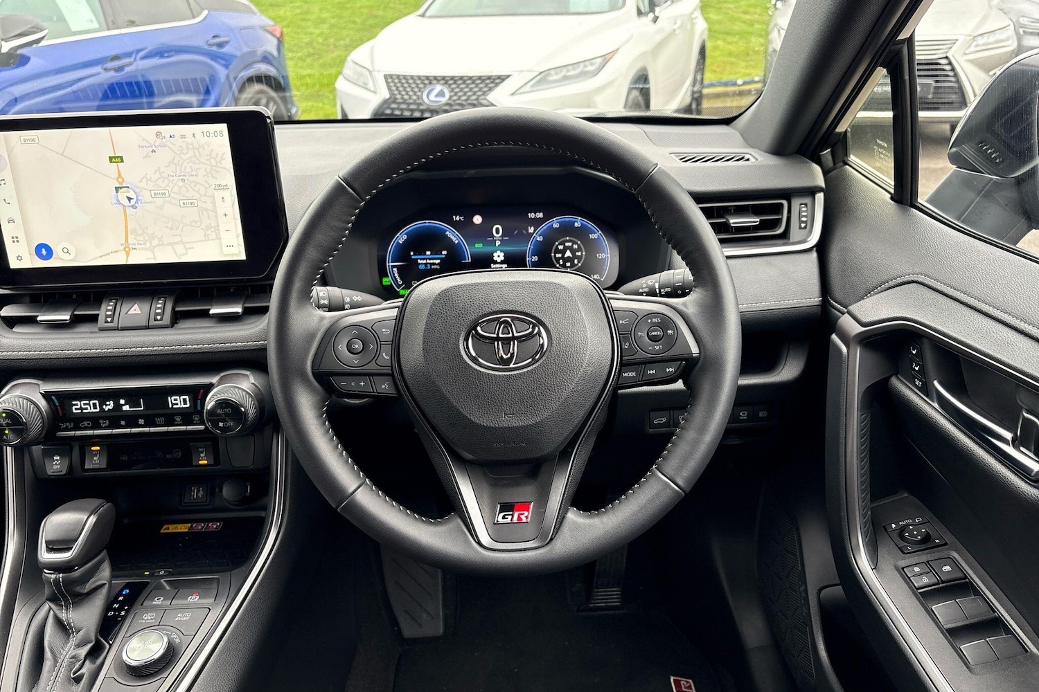 Used Toyota RAV4 2025 for sale - 76359738: Photo 8