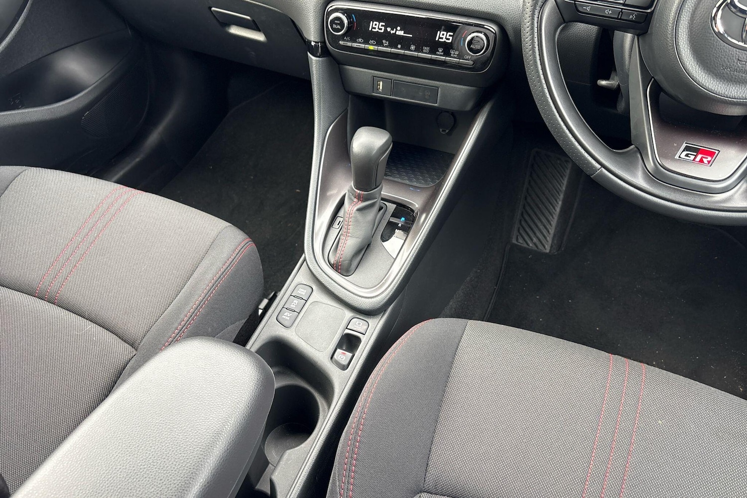 Used Toyota Yaris 2025 for sale - 76486671: Photo 6