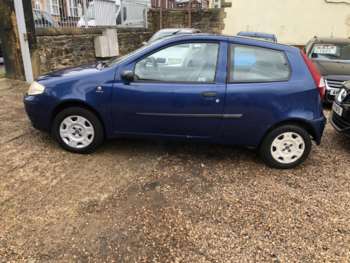 Used Fiat Punto 2004 for sale - 73665370: Photo