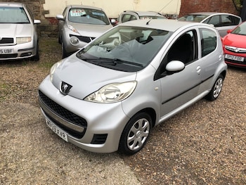 2009 (59) - 1.0 Urban 5dr