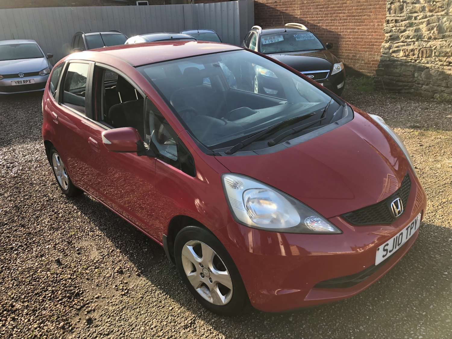 Used Honda Jazz 2010 for sale - 77357223: Photo 2