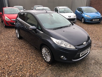 Used Ford Fiesta 2010 for sale - 77703360: Photo