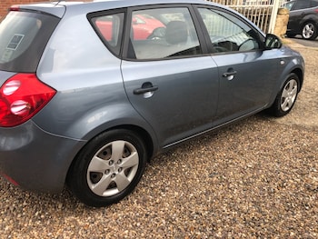 Used Kia Ceed 2009 for sale - 76145786: Photo 4