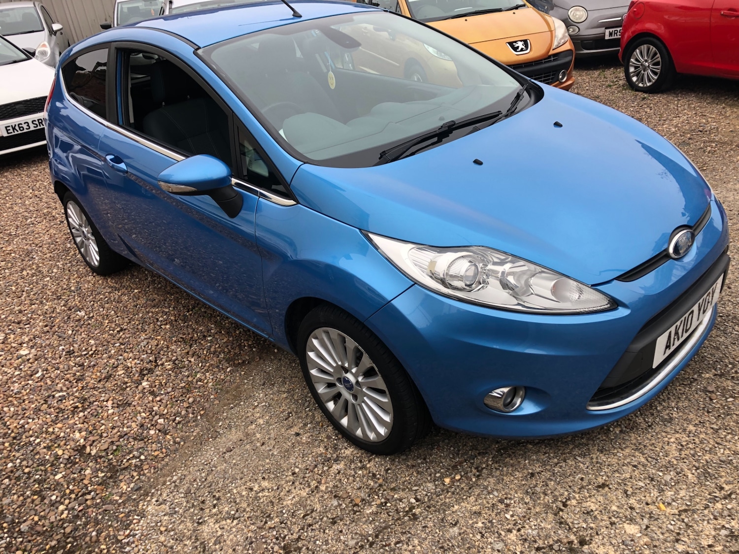 Used Ford Fiesta 2010 for sale - 76264307: Photo 2