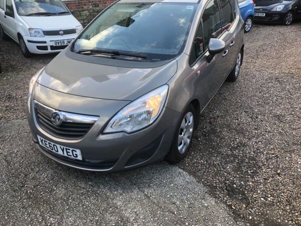 Cheap Vauxhall Meriva 2010 (60) - 1.4i 16V Exclusiv [Non AC] 5dr for sale in Sheffield, South Yorkshire