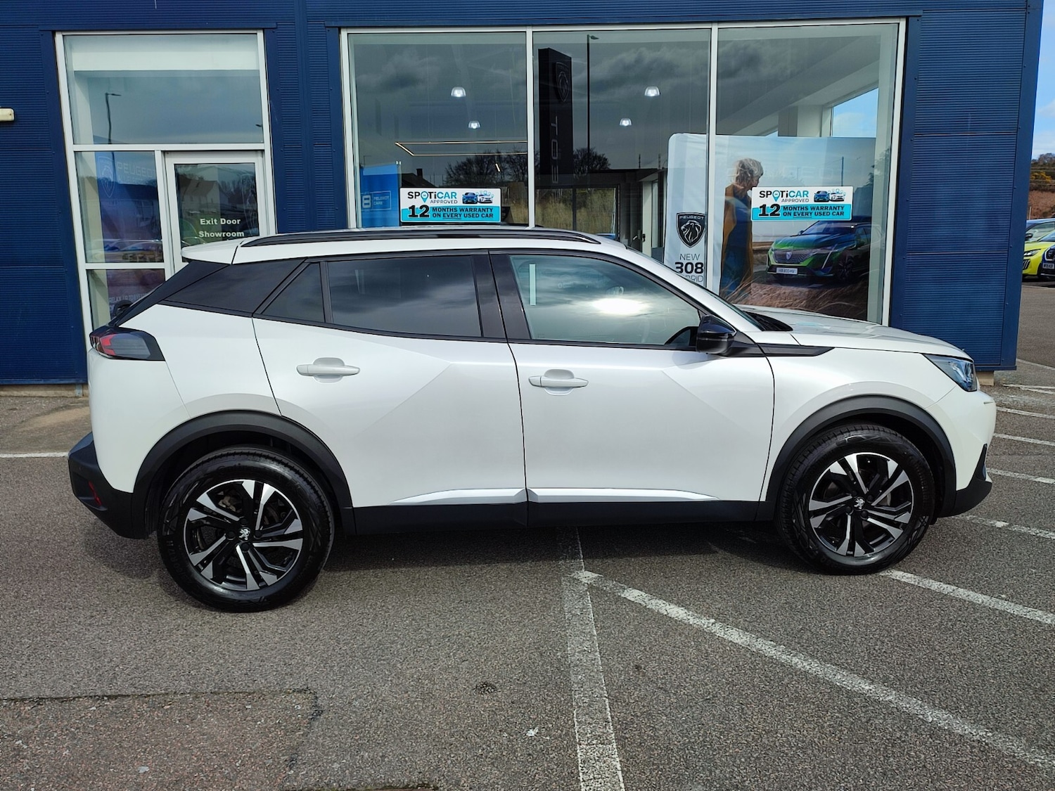 Used Peugeot 2008 2023 for sale - 78151911: Photo 4